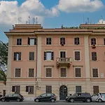 Apartment Vatican Garden Rome
