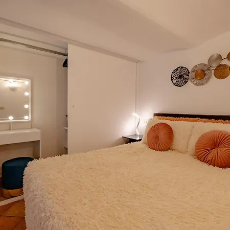 Vatican Garden Apartment