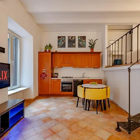 Apartment Vatican Garden *
