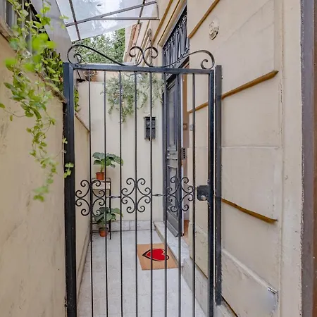 Vatican Garden Apartment
